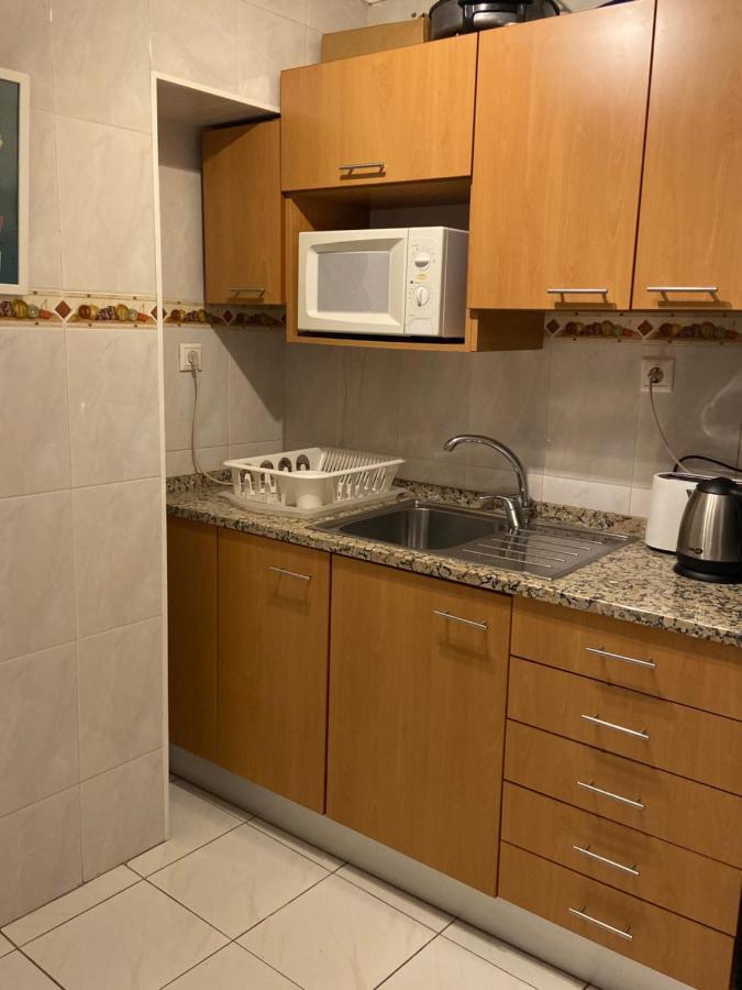 Com•Bro Apartment Lisbona Esterno foto